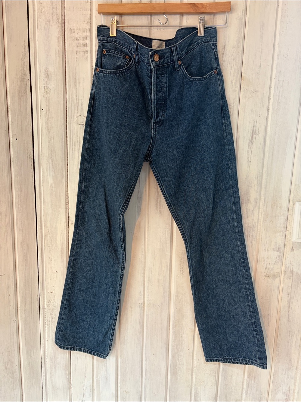 Doen Straight leg Jean in dark wash